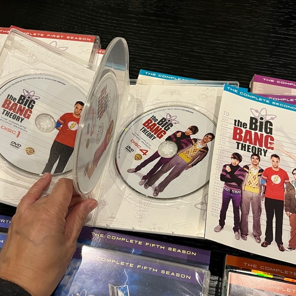 The Big Bang Theory Complete DVD Set Seasons 1-10, USED. - Picture 7 of 16